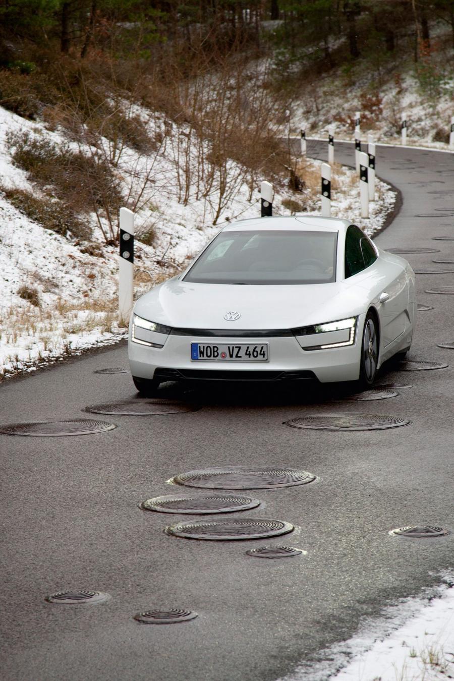  Volkswagen XL1 2013 года  (фото 11 из 78)